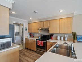1610 Park Avenue D3, Bremerton WA 98337