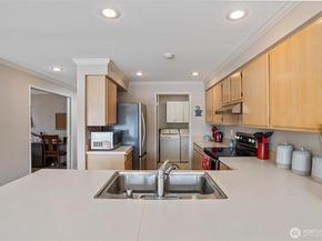 1610 Park Avenue D3, Bremerton WA 98337