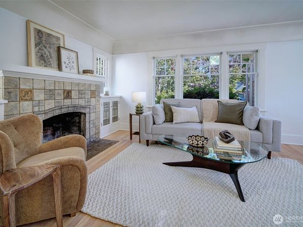 511 N 76th Street, Seattle WA 98103