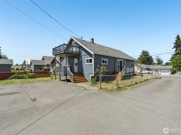 806 4th Street SE, Auburn WA 98002
