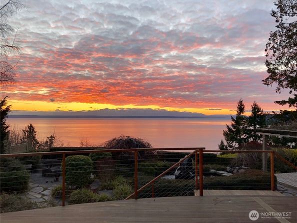 11912 Marine View Drive, Edmonds WA 98026