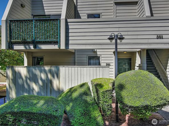 8851 166th Avenue NE A201, Redmond WA 98052