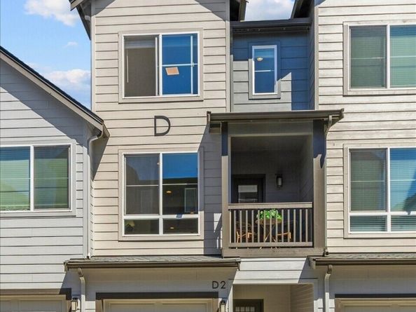 312 164th Street SW D2, Lynnwood WA 98087