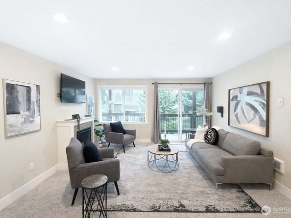 21307 48th Avenue W C208, Mountlake Terrace WA 98043