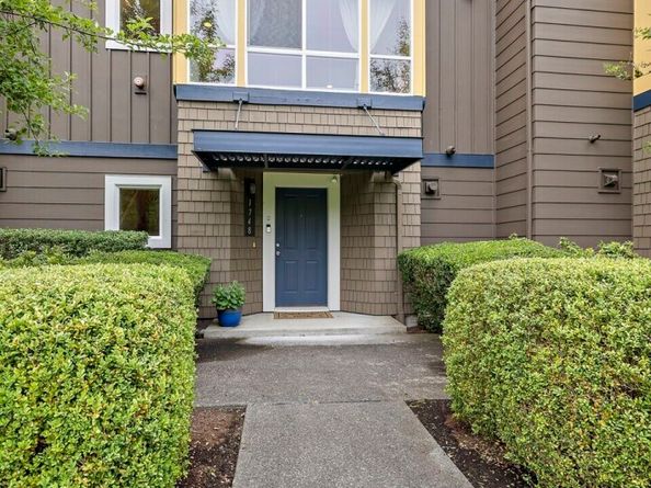 1748 24th Avenue NE, Issaquah WA 98029