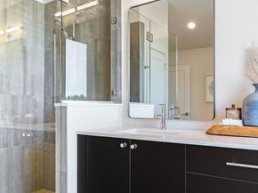 9744 B Holman Road NW, Seattle WA 98117