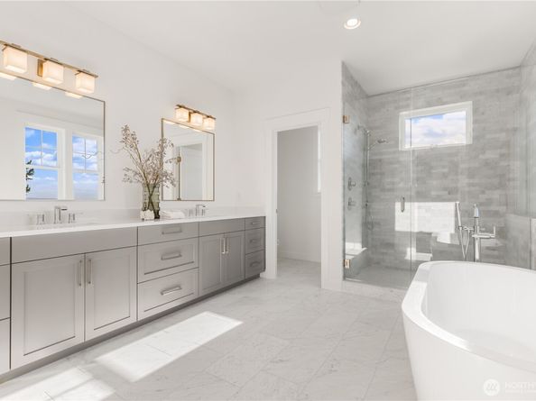 20128 21st Avenue NW, Shoreline WA 98177