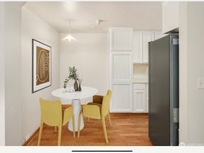 919 2nd Avenue W 204, Seattle WA 98119