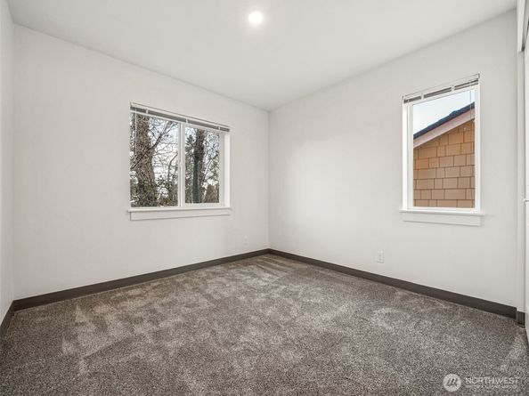 13831 32nd Lane S, Tukwila WA 98168