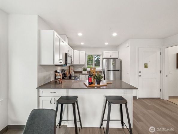 13831 32nd Lane S, Tukwila WA 98168