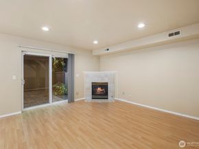 15511 35th Avenue W H, Lynnwood WA 98087