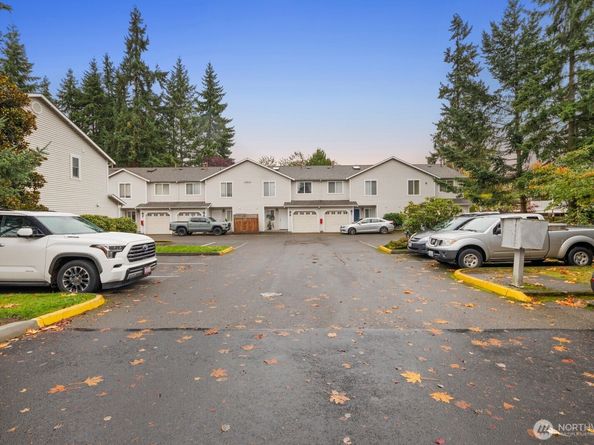 15511 35th Avenue W H, Lynnwood WA 98087