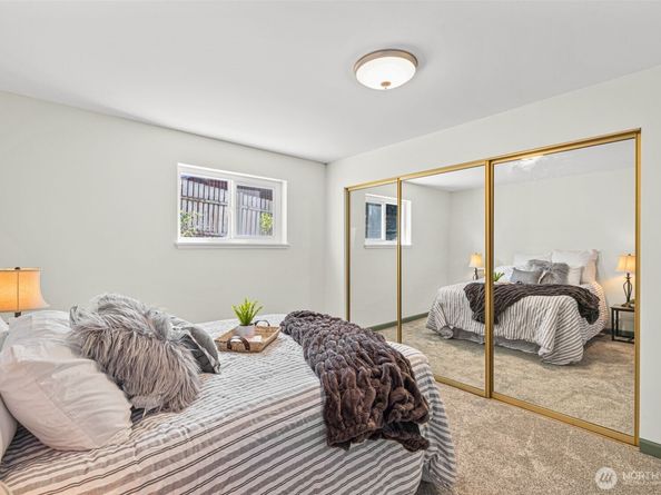 1020 S 230th Street B108, Des Moines WA 98198