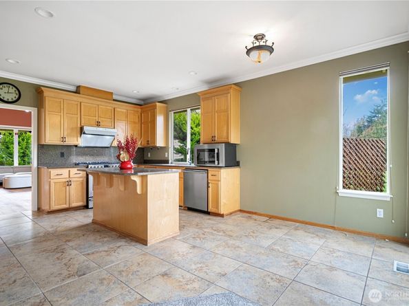 11702 Wilmington Way, Mukilteo WA 98275