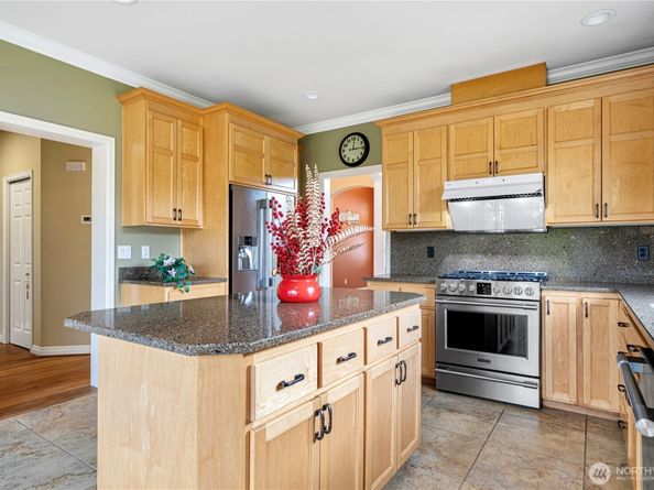 11702 Wilmington Way, Mukilteo WA 98275