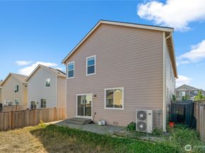 4462 Sand Dollar Street, Bremerton WA 98312