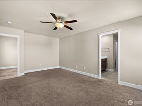 4462 Sand Dollar Street, Bremerton WA 98312