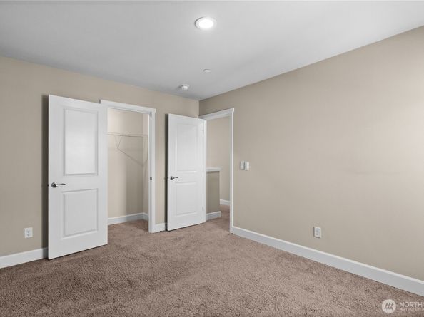 4462 Sand Dollar Street, Bremerton WA 98312