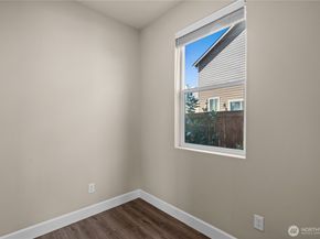 4462 Sand Dollar Street, Bremerton WA 98312