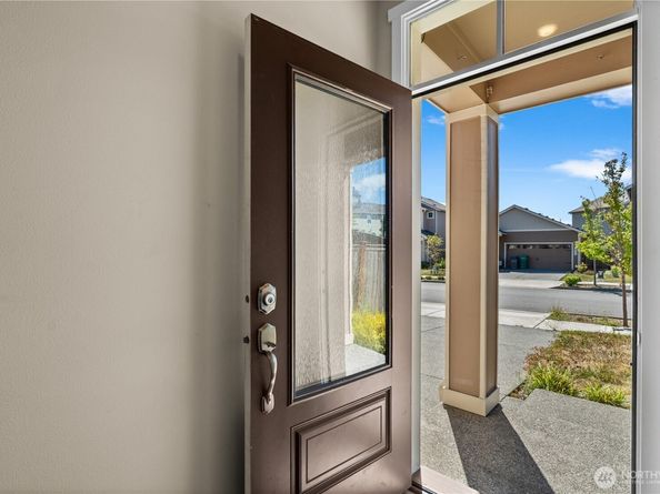 4462 Sand Dollar Street, Bremerton WA 98312