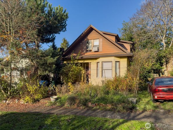 2116 N 51st Street, Seattle WA 98103