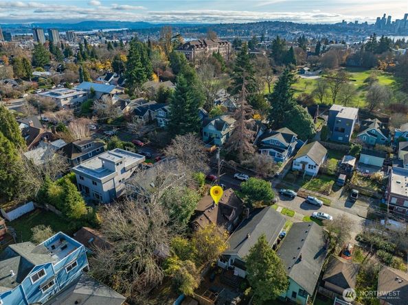 2116 N 51st Street, Seattle WA 98103