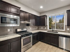 729 112th Street SW G3, Everett WA 98204