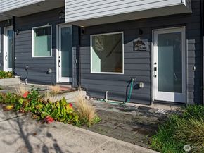 6308 26th Avenue NW, Seattle WA 98107