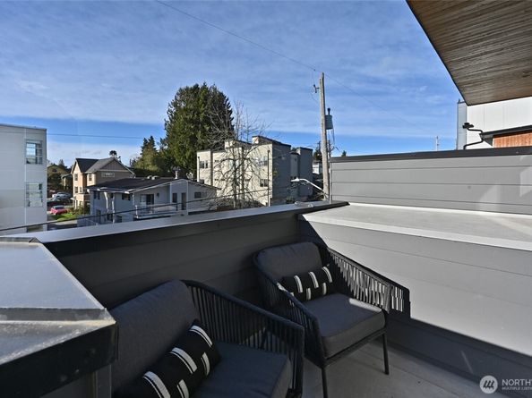 6308 26th Avenue NW, Seattle WA 98107