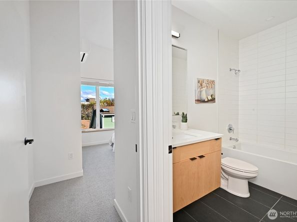 6308 26th Avenue NW, Seattle WA 98107