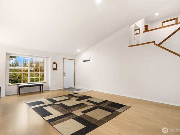 2632 NE 24th Court, Renton WA 98056