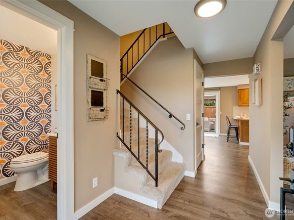 8804 209th Place SW, Edmonds WA 98026