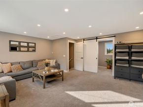 8804 209th Place SW, Edmonds WA 98026