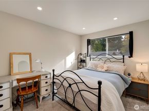 8804 209th Place SW, Edmonds WA 98026