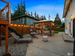 8804 209th Place SW, Edmonds WA 98026