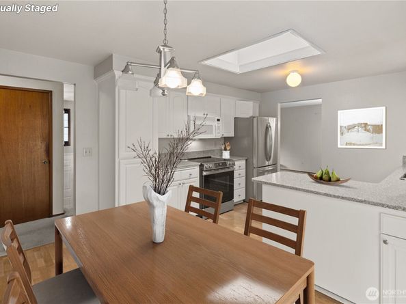 9611 162nd Avenue NE, Redmond WA 98052