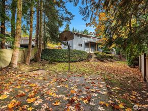 9611 162nd Avenue NE, Redmond WA 98052