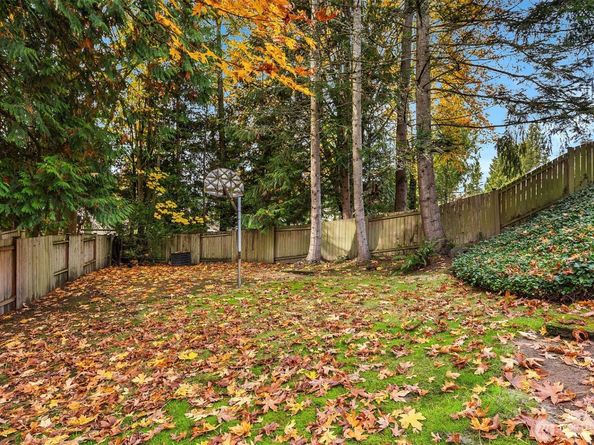 9611 162nd Avenue NE, Redmond WA 98052