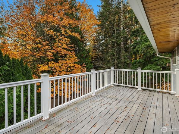 9611 162nd Avenue NE, Redmond WA 98052