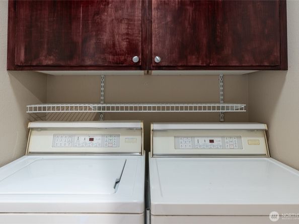 7505 212th Street SW C301, Edmonds WA 98026