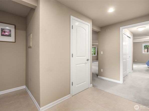 7505 212th Street SW C301, Edmonds WA 98026