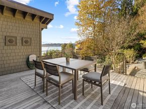 11122 79th Place NE, Kirkland WA 98034