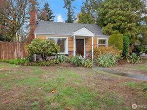 1316 SW 116th Street, Seattle WA 98146
