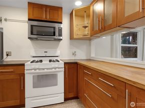 1316 SW 116th Street, Seattle WA 98146