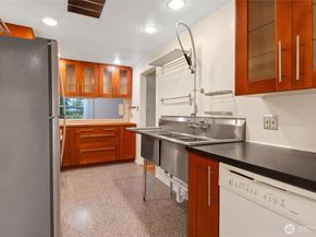 1316 SW 116th Street, Seattle WA 98146