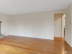 1316 SW 116th Street, Seattle WA 98146