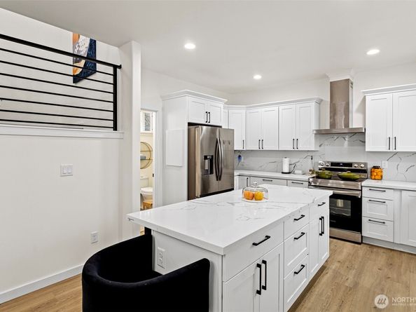 10615 2nd Place SW, Seattle WA 98146