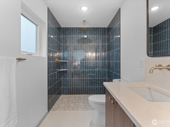 4106 49th Avenue SW, Seattle WA 98116