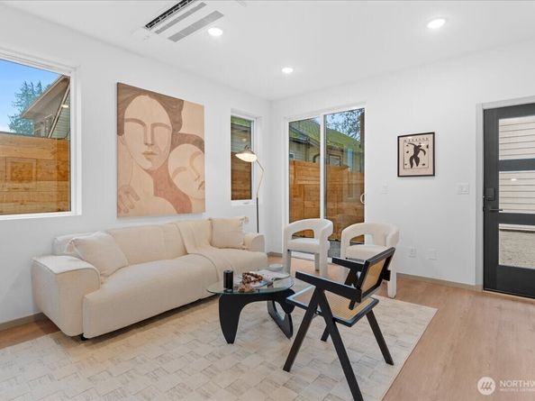 4106 49th Avenue SW, Seattle WA 98116