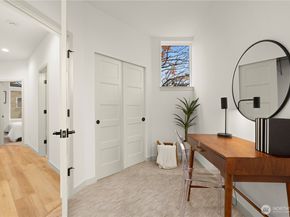 7005 9th Avenue NE, Seattle WA 98115